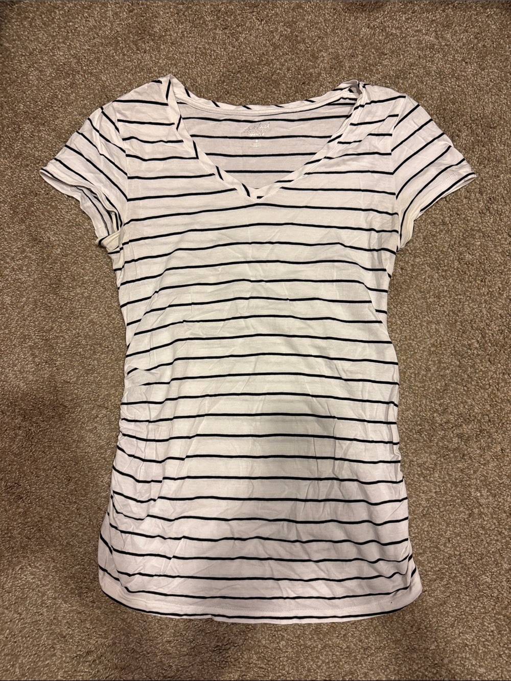 Isabel Maternity by Ingrid & Isabel White V‑Neck Short Sleeve Striped Tee